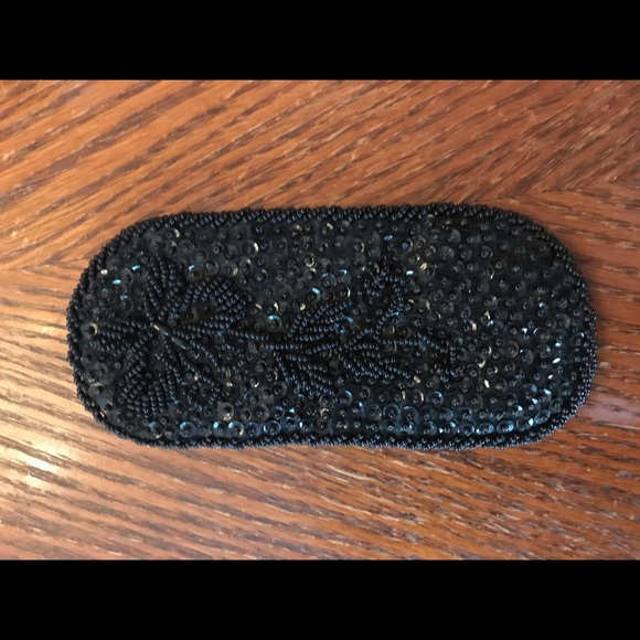 Gorgeous Floral Design Beaded Eye Glass Holder - Picture 7 of 8